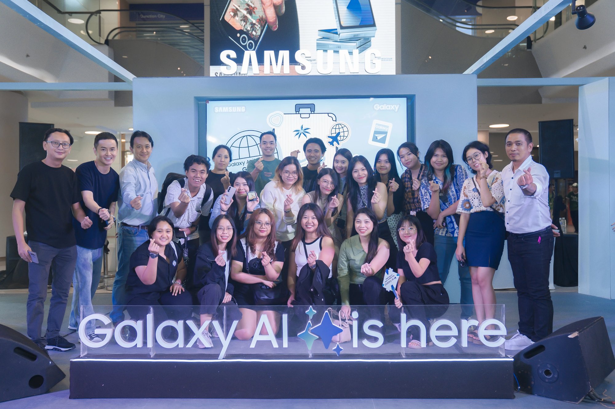 Samsung Product Launch Group Photo
